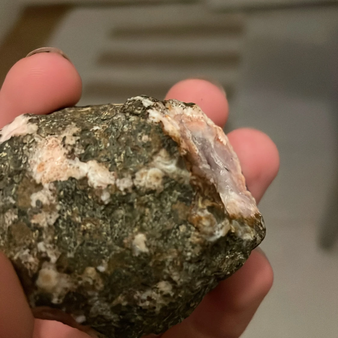 Diamantsten som är hittad i djupa vattnet i Australien  - 1