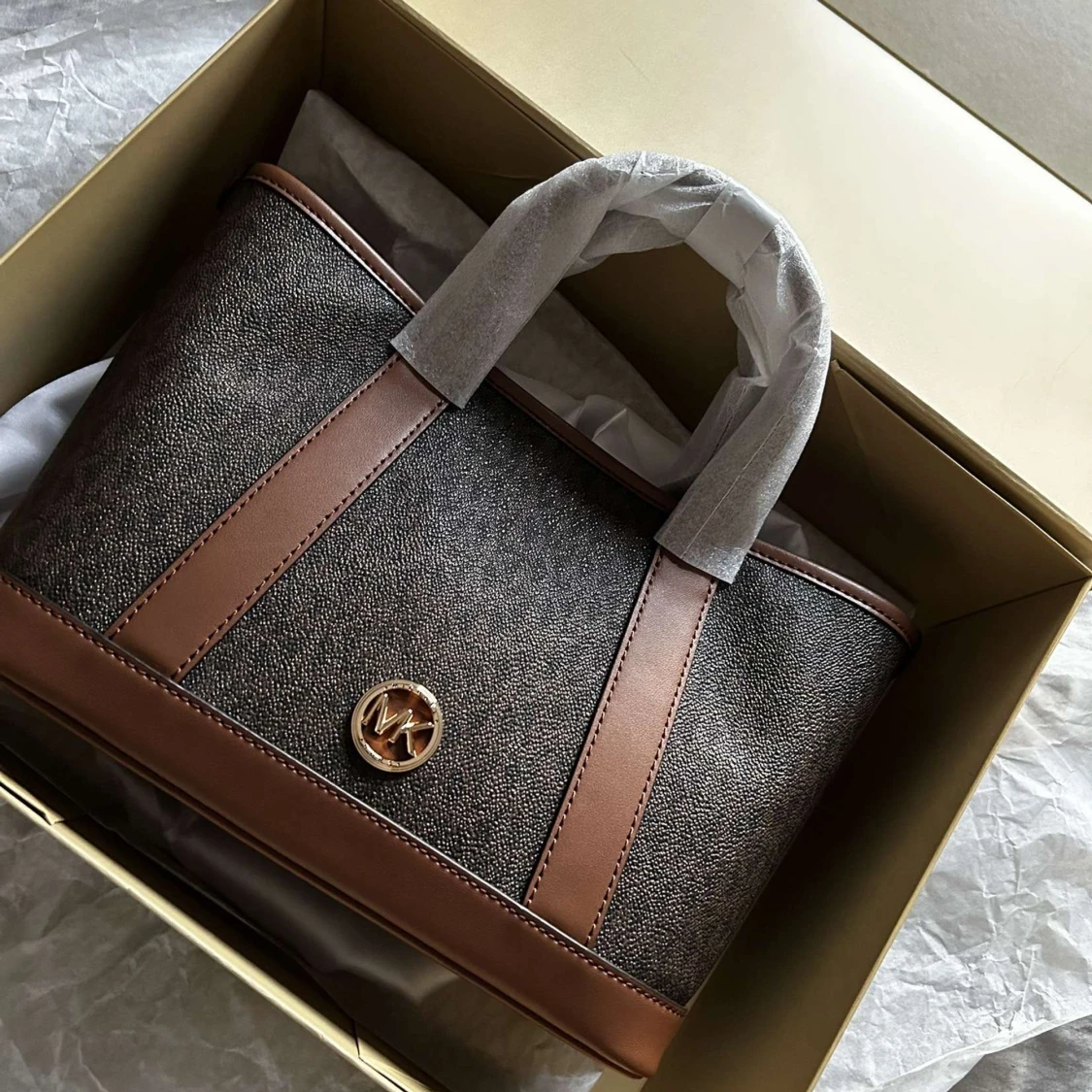 Michael Kors brun handväska