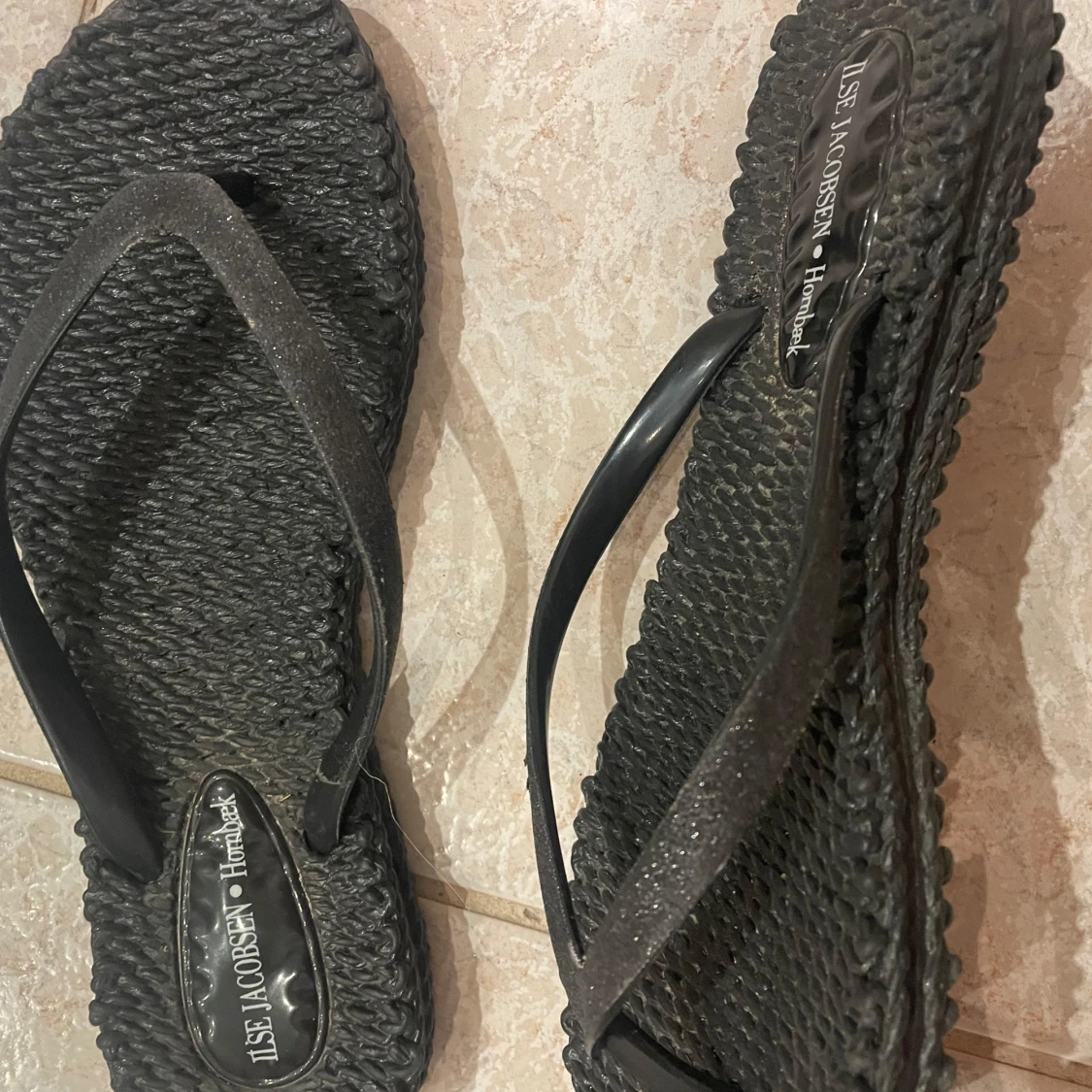 Svarta flipflops från Ilse Jacobsen - 3