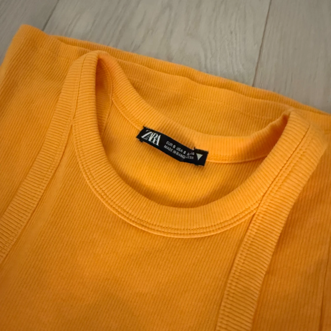 Orange Långklänning från Zara  - 1