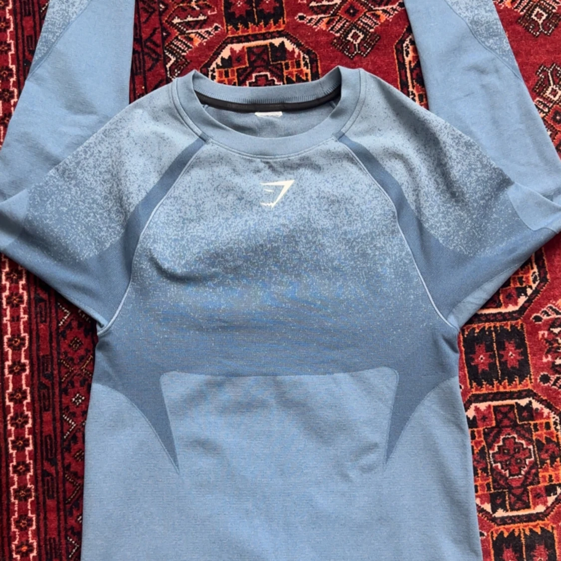 Blå långärmad träningströja Gymshark