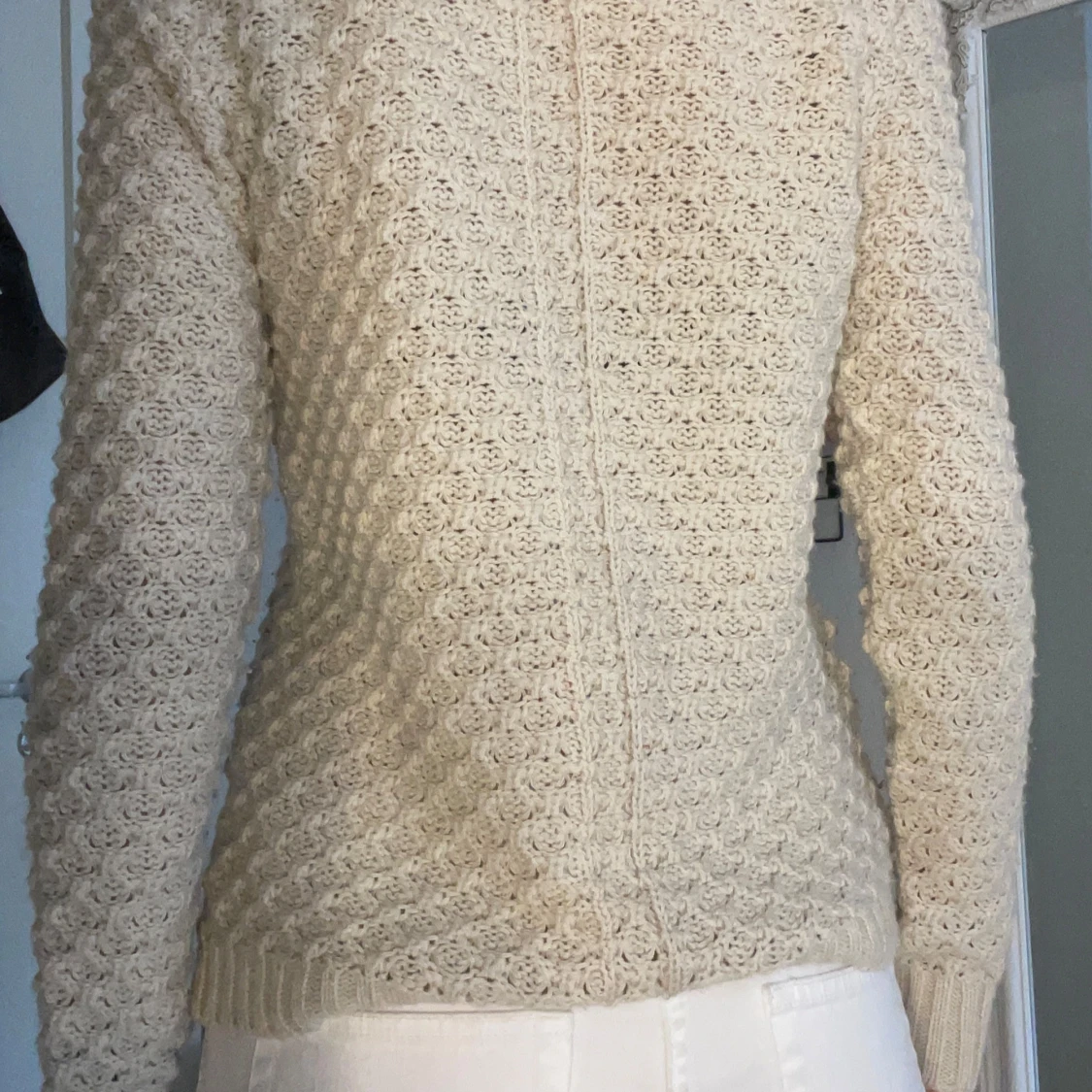 Stickad tröja - 1