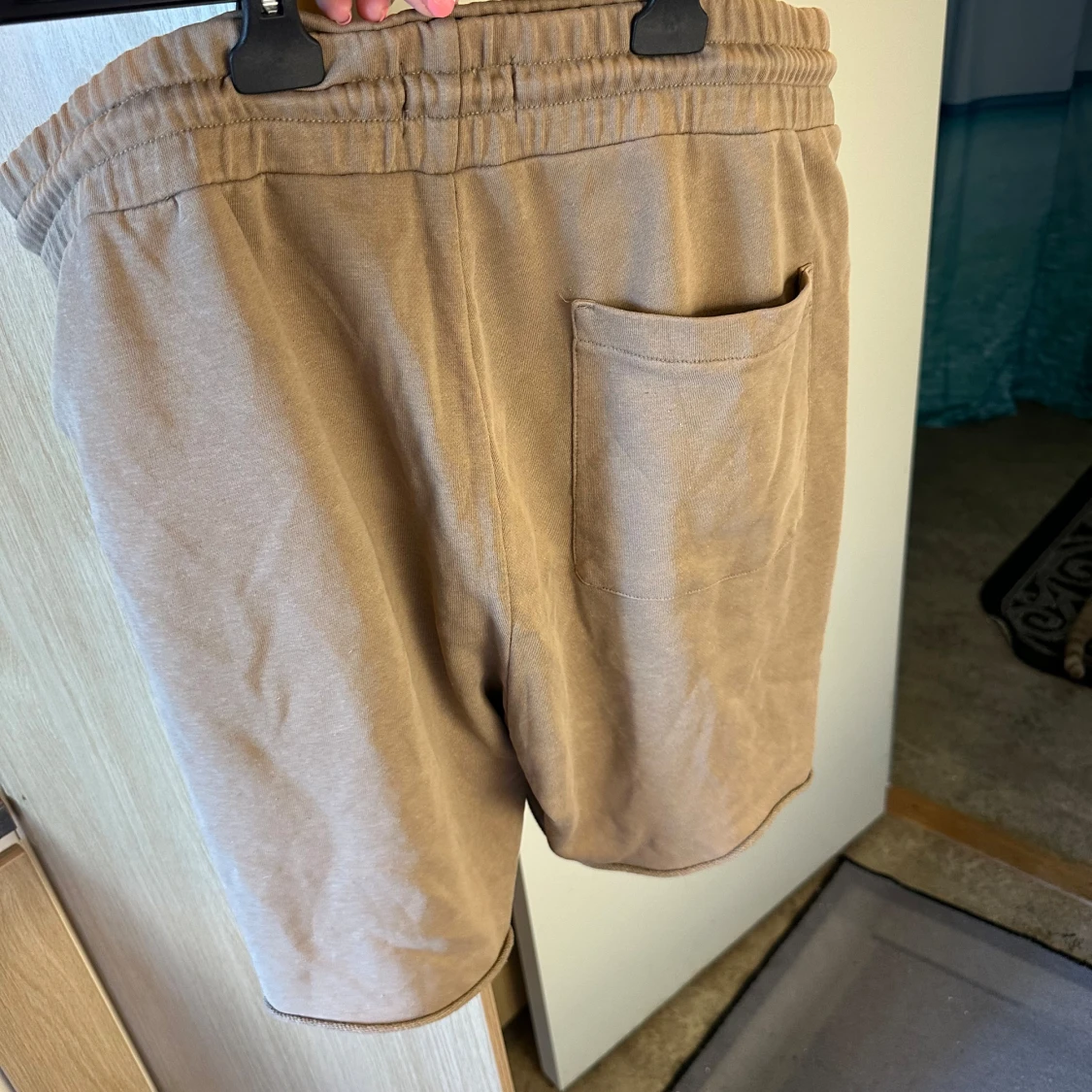 Beige mjuka shorts med snörning strl: XL - 2