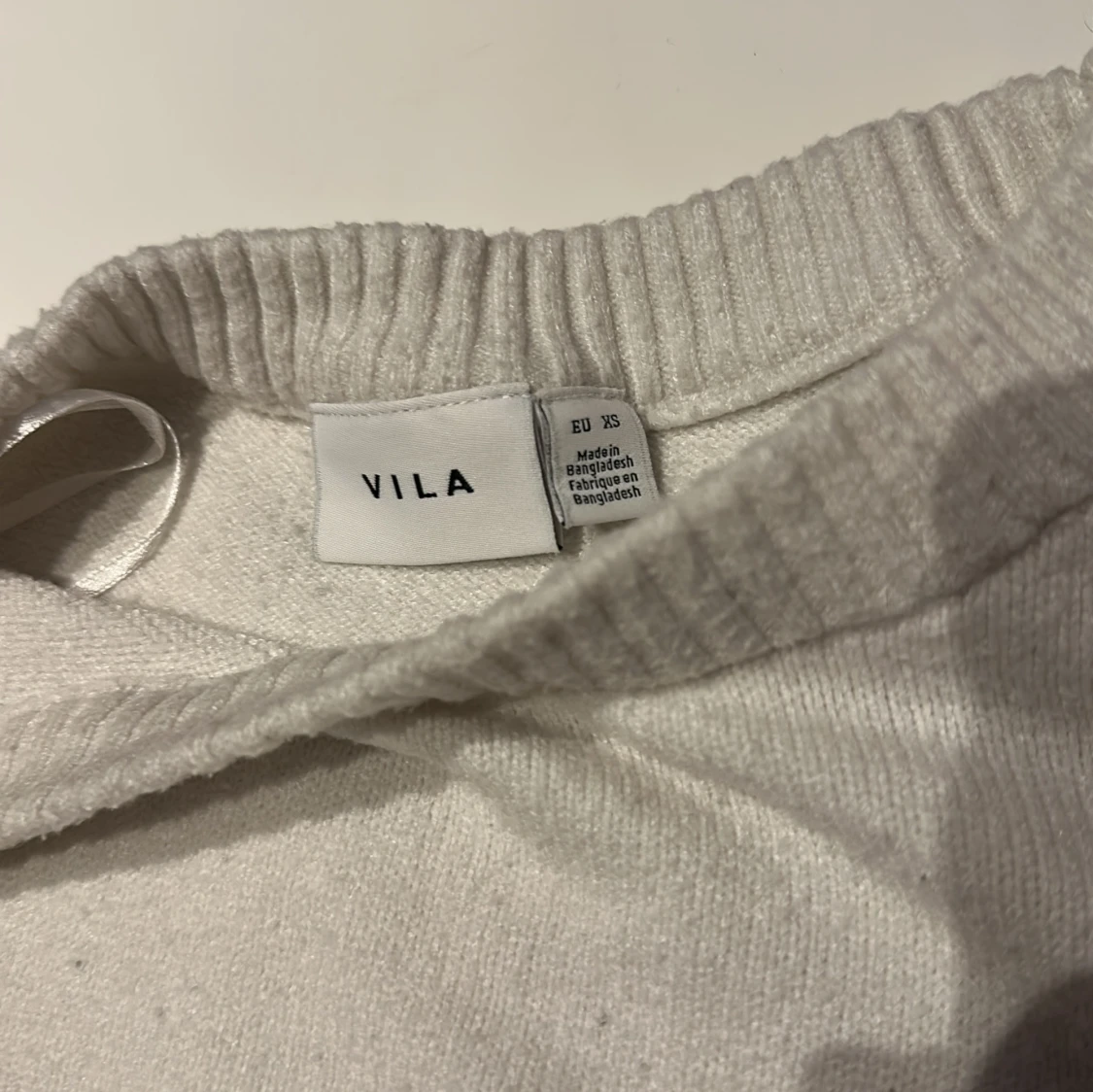 Vit stickad tröja från VILA XS - 1