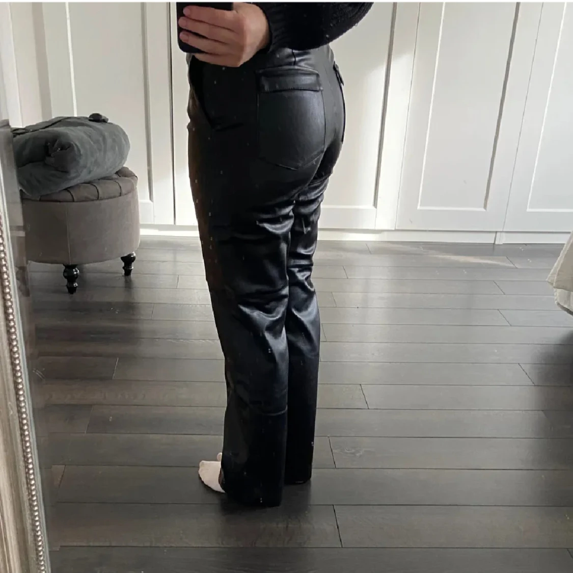 Svarta skinnbyxor - 1