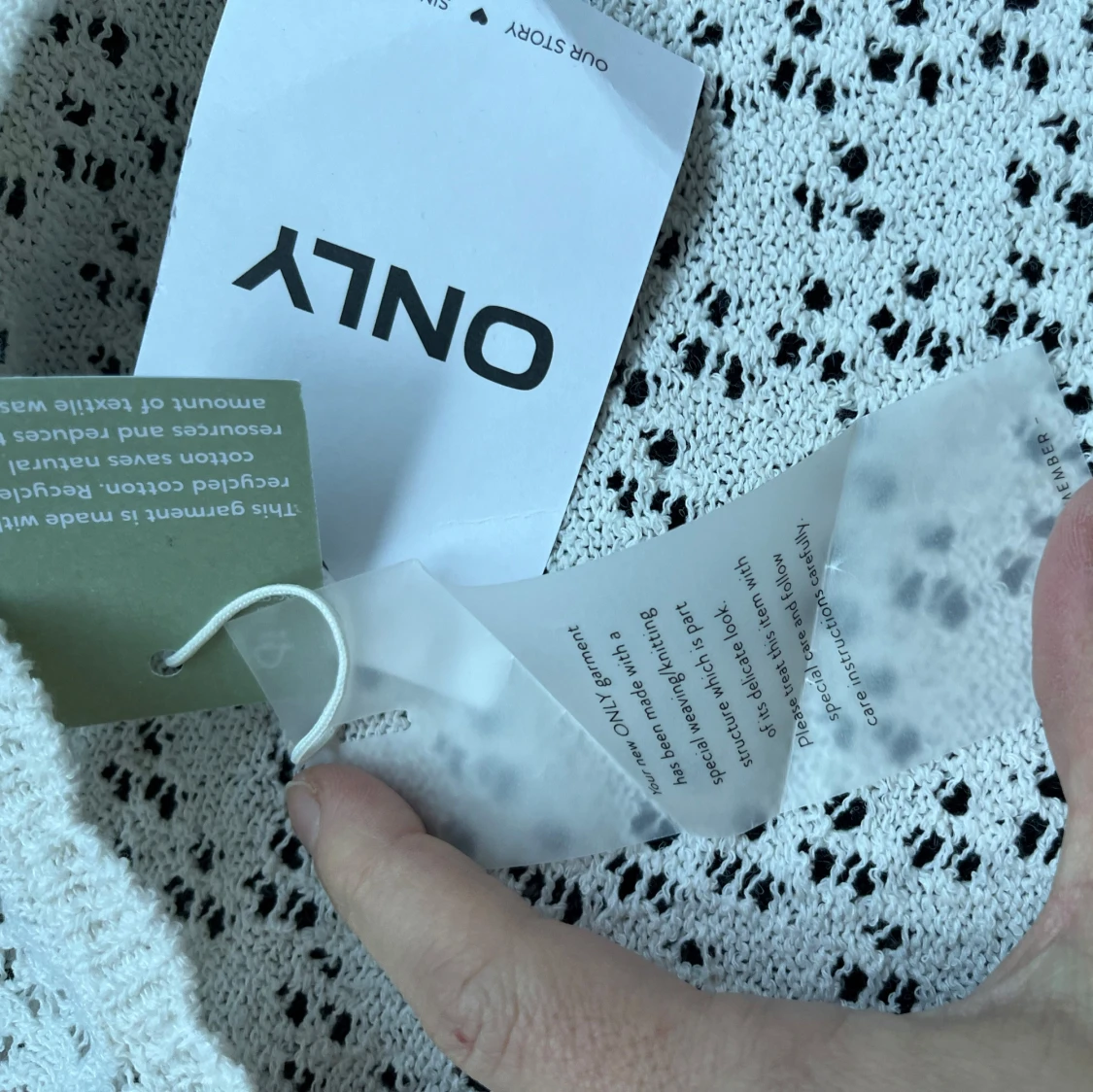 Vit spetskofta från ONLY - 1