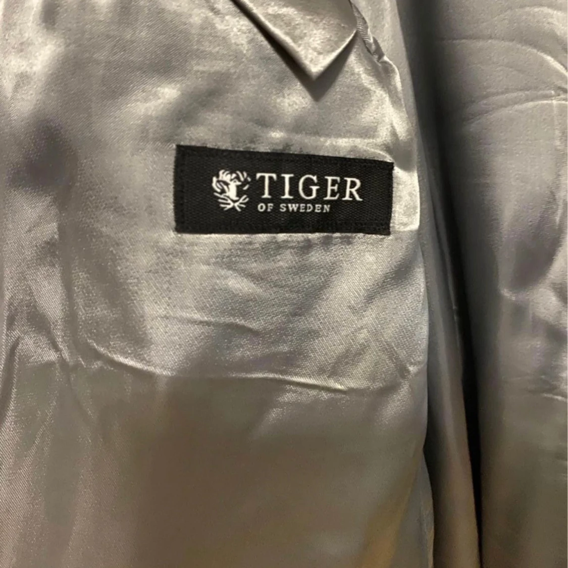 Ljusgrå kappa från Tiger of Sweden - 1