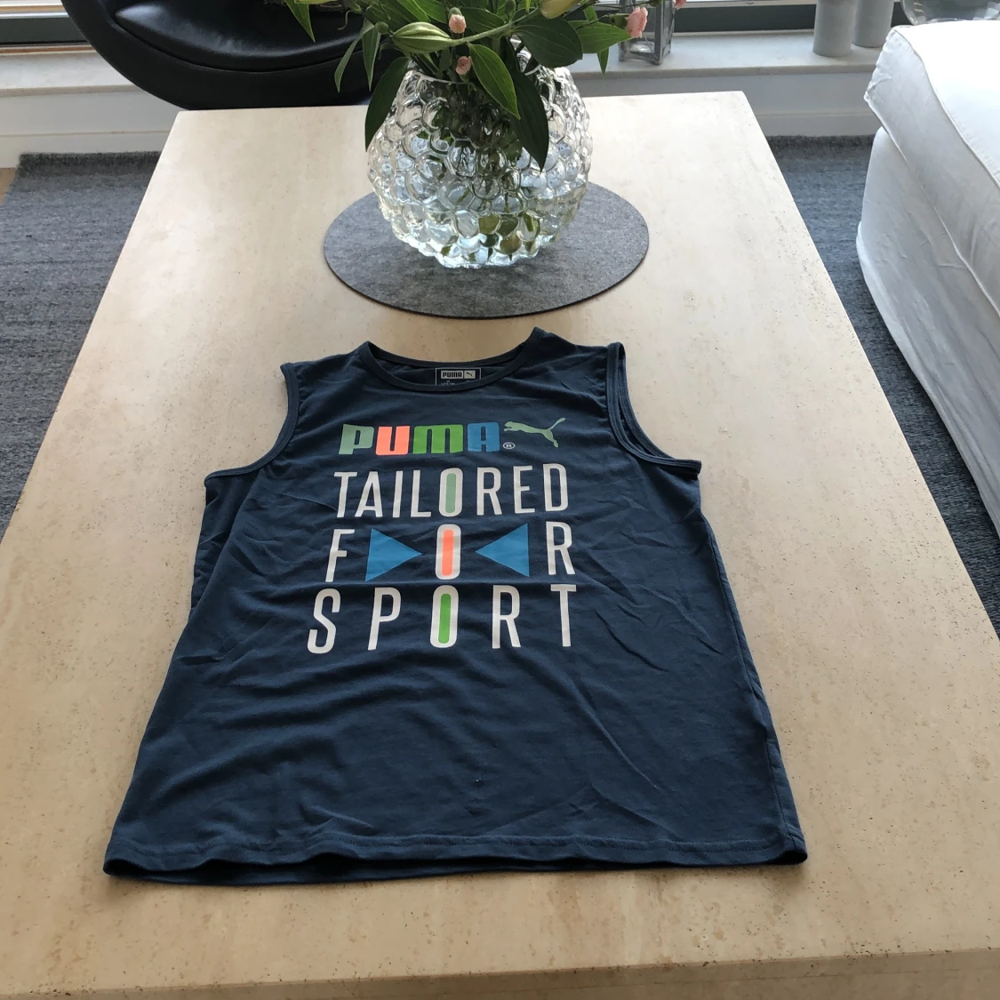 Blå ärmlös linnetopp från Puma