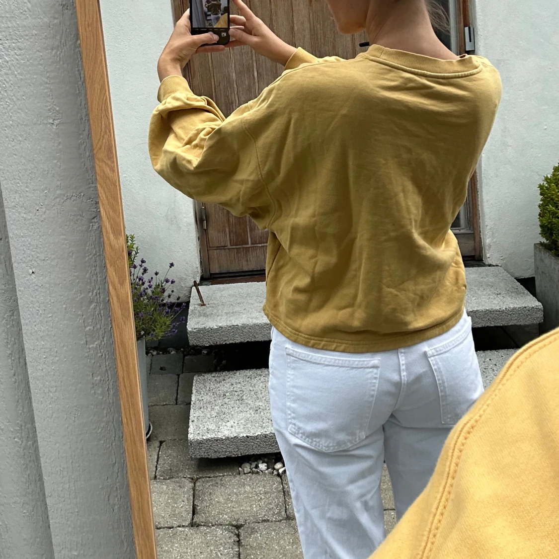 Gul oversized sweatshirt med ballongärm - 2