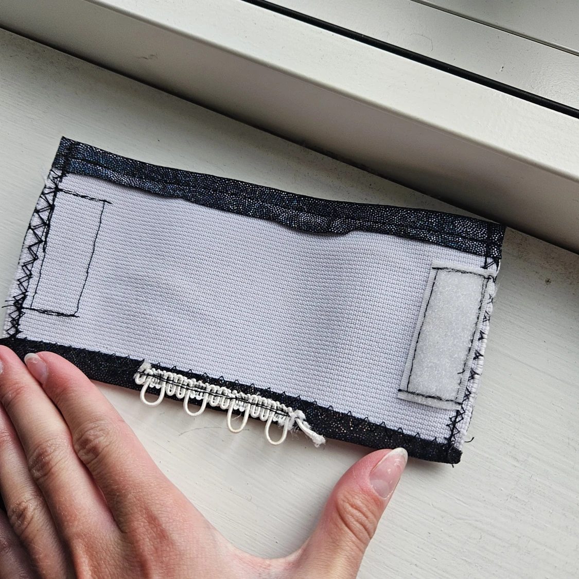 Svart glittrigt disco kon  - 2