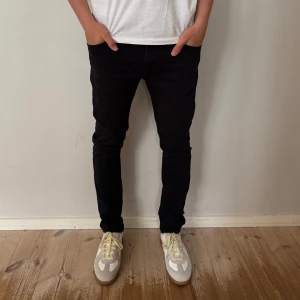 Tiger of Sweden jeans - Skick 10/10! | Storlek w30 l32 | Modellen är 180 cm | Kontakta gärna vid frågor🙌😊