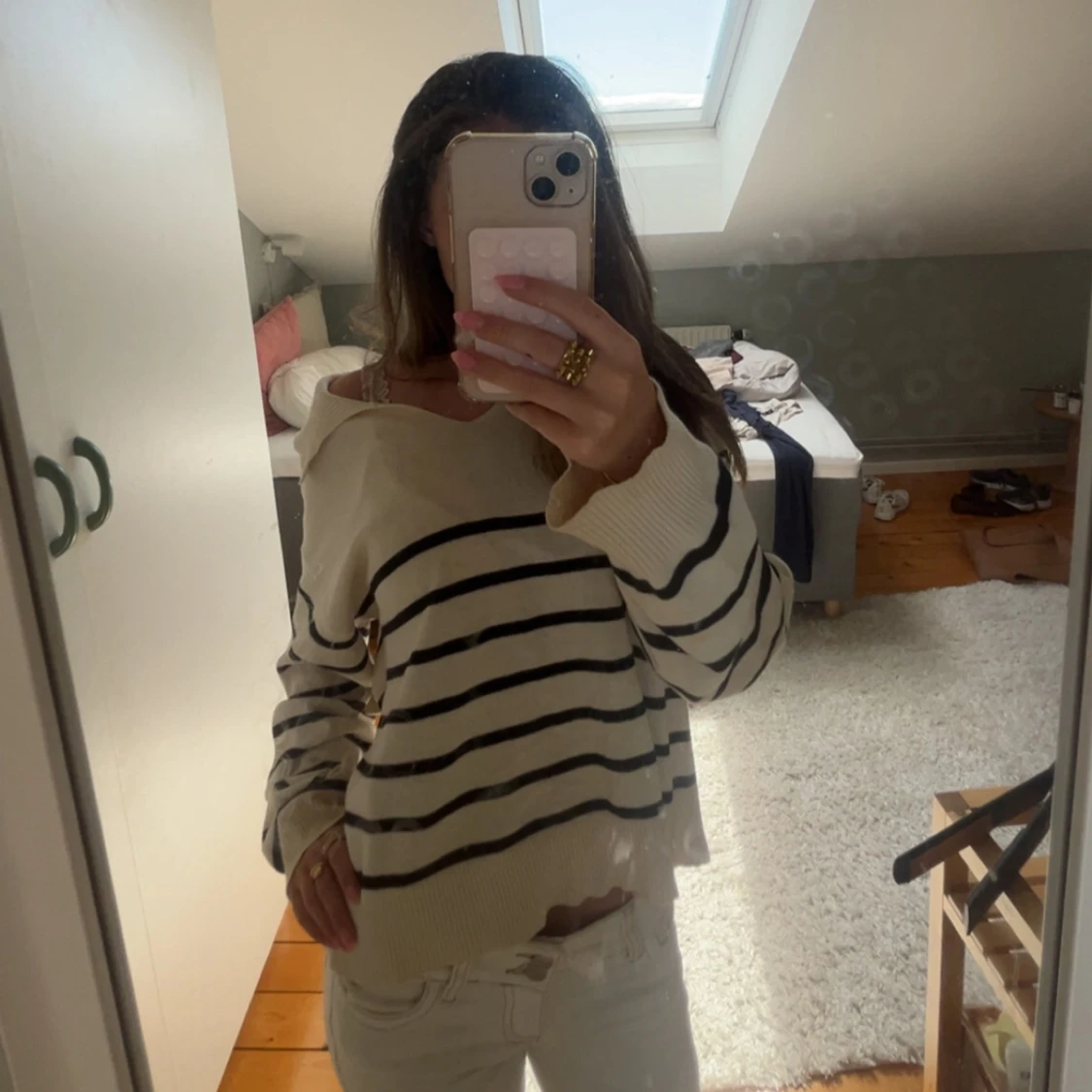 Randig stickad tröja