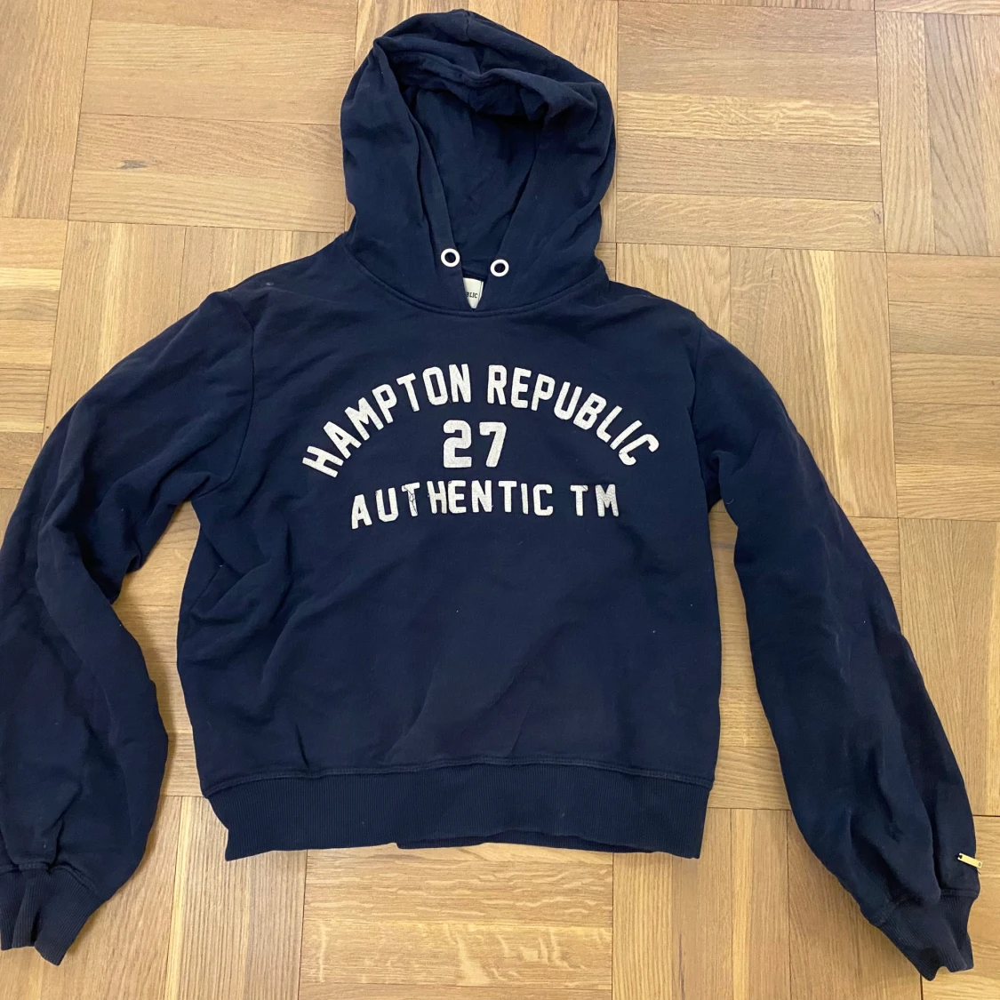 Klädpaket i stl. 170! 3 hoodies! - 1