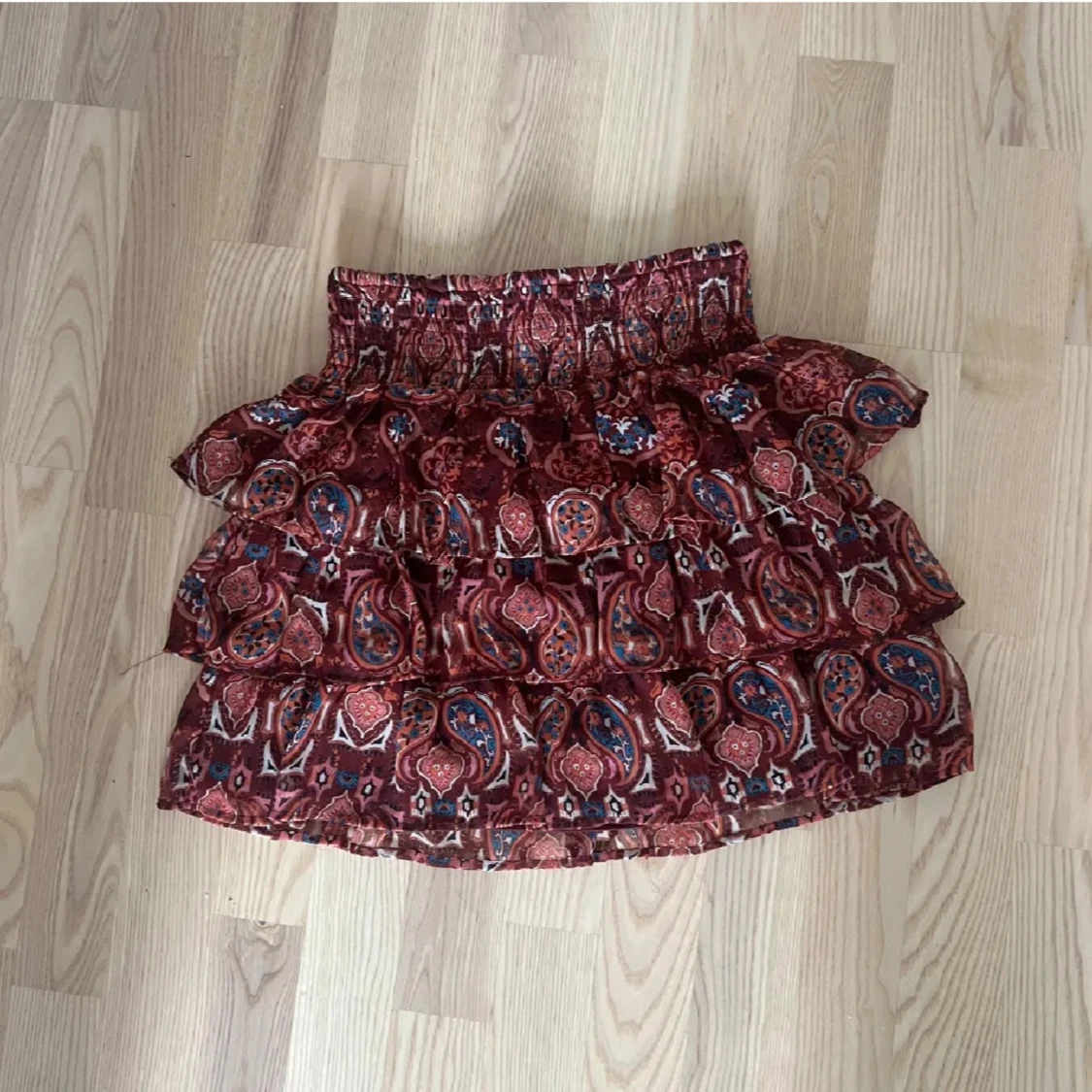 Lindex mönstrad volangkjol