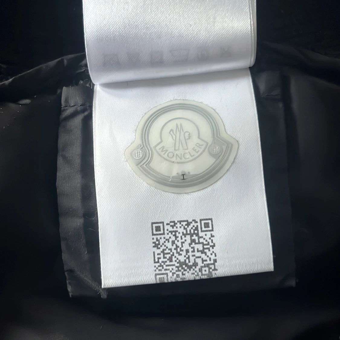 Svart jacka från Moncler - 4