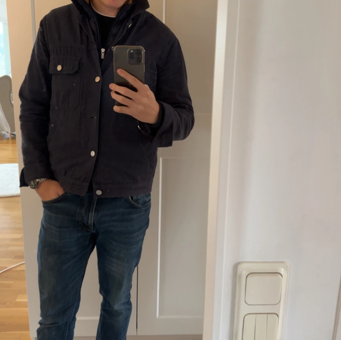 Svart jacka från A Day's March - 1