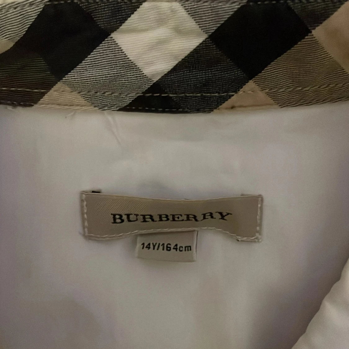 Vit skjorta från Burberry - 90