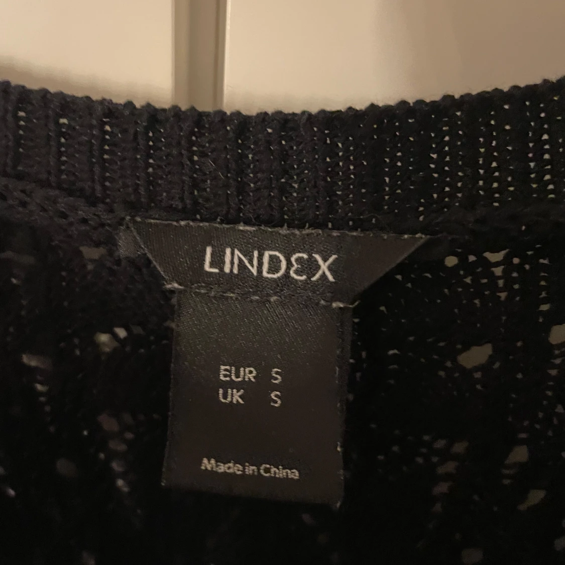 Svart spetsblus från Lindex - 2