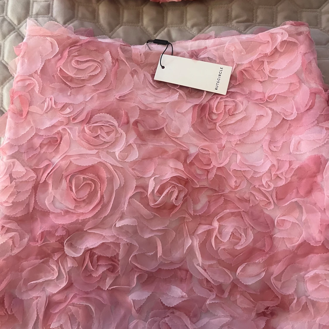 Rosa set med blommor från Rut&Circle - 1