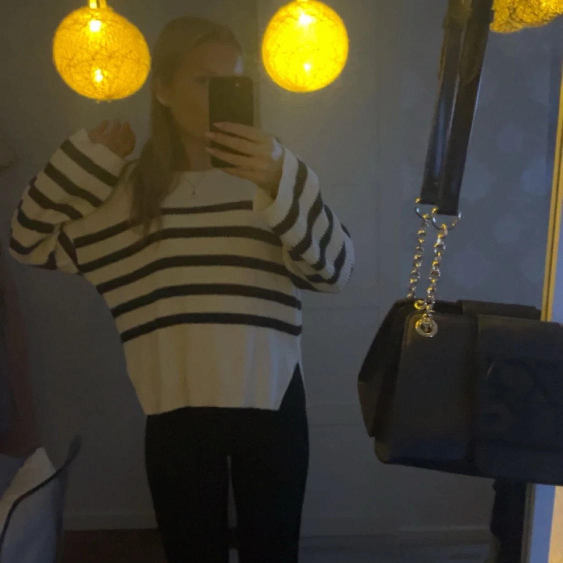 Vit och marinblå randig tröja från Vila - 2