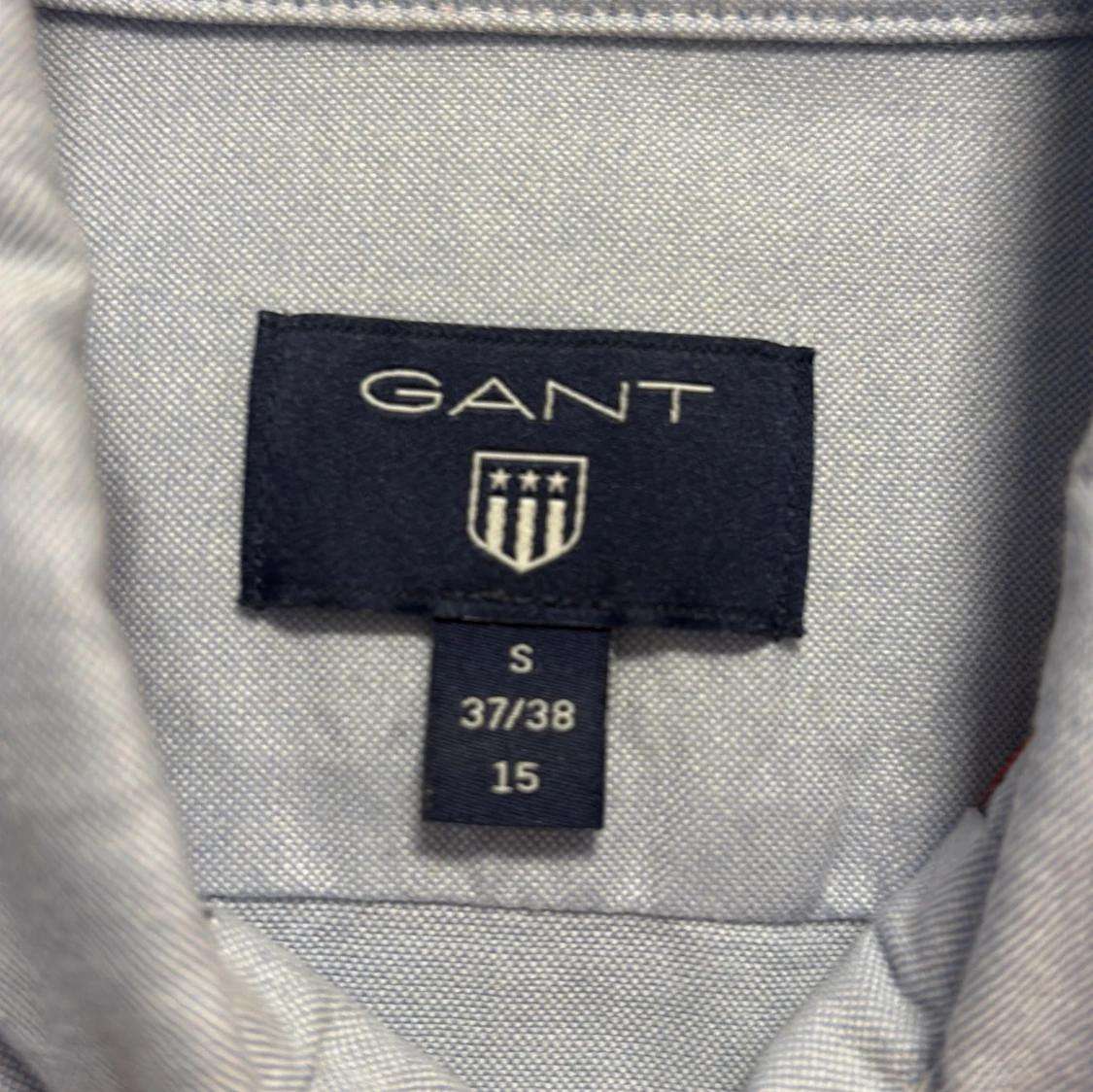 Ljusblå skjorta från GANT - 2