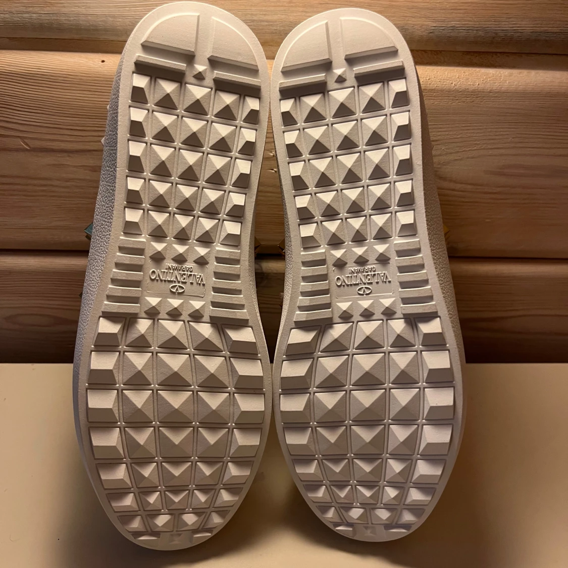 Valentino Rockstud Untitled sneakers vit - 2