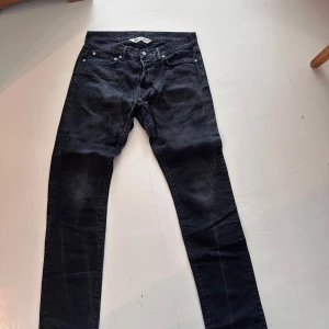 Our Leagcy Jeans - Säljer mina our legacy jeans då de bara ligger. Sizen är mer 32 i midjan