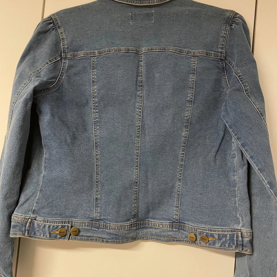 Klassisk jeansjacka från Intown - 1