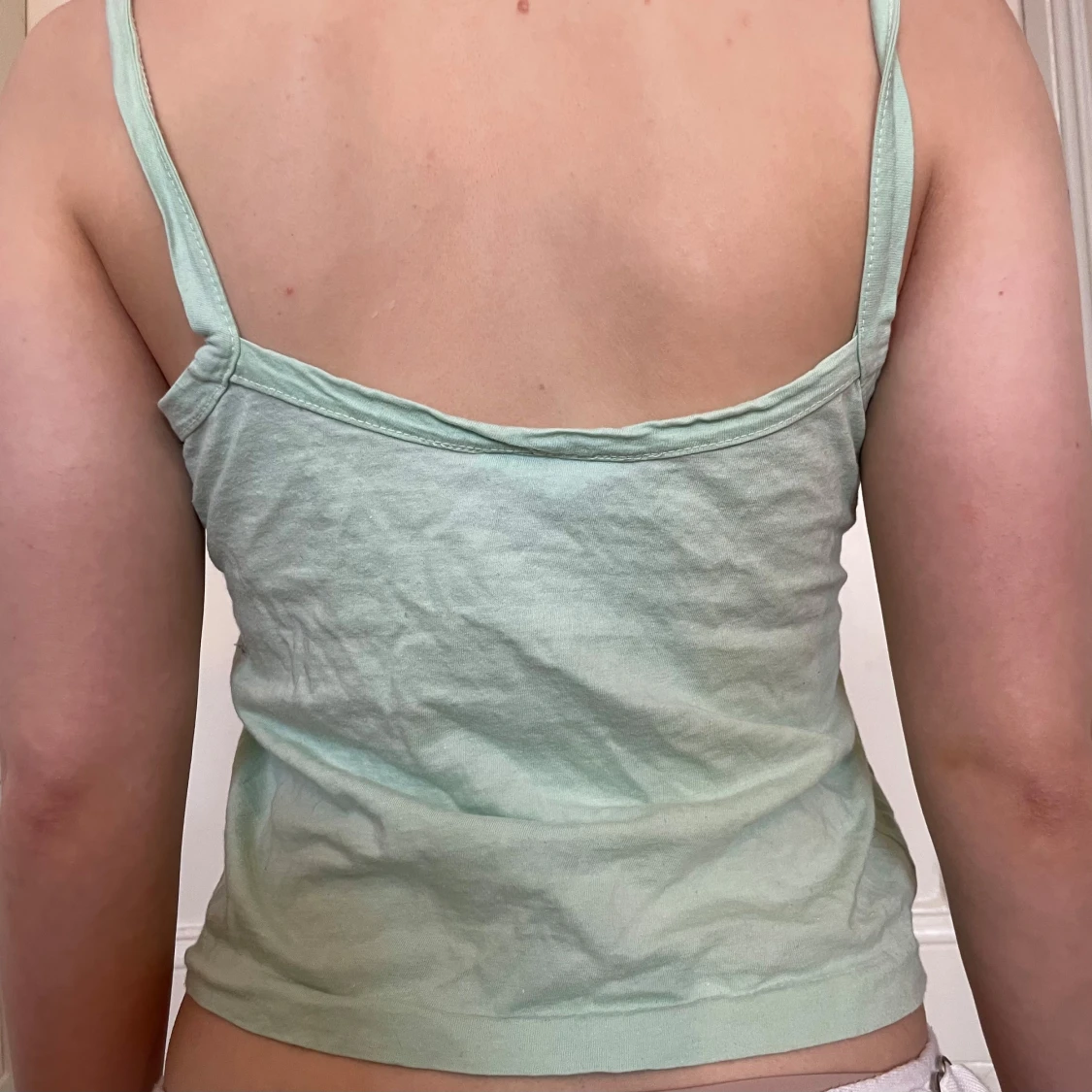 Mintgrön linnetopp med snörning - 1