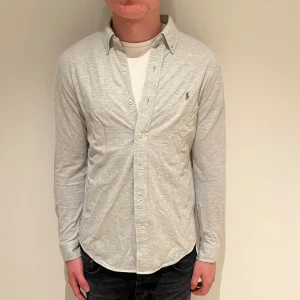Ralph lauren skjorta - Ralph lauren skjorta | Skick - 9,5/10 | Size - M | Hör av dig vid minsta fråga eller fundering // RDL