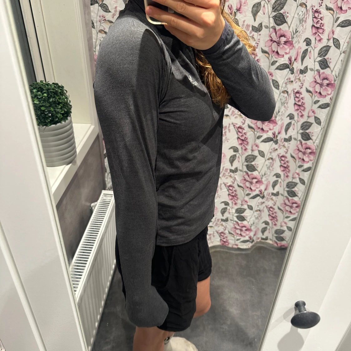 Mörkgrå tröja från SOC - 3