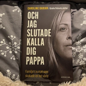 Och jag slutade kalla dig pappa - En gripande berättelse om ett familjetrauma som skakade en hel värld. Boken skildrar hur Caroline och hennes mamma tvingas bygga upp sina liv på nytt efter att fruktansvärda hemligheter avslöjats. Perfekt för dig som vill läsa om verkliga händelser och starka livsöden.
