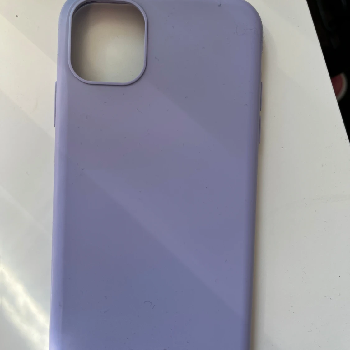 Säljer 2 iPhone 11 mobilskal