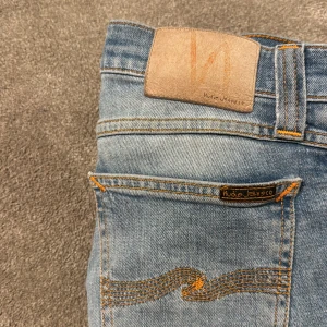 jeans - Nudie Jeans - Jeans | Nudie Jeans | ljusblå | bra skick | bara att höra av sig vid eventuella frågor!