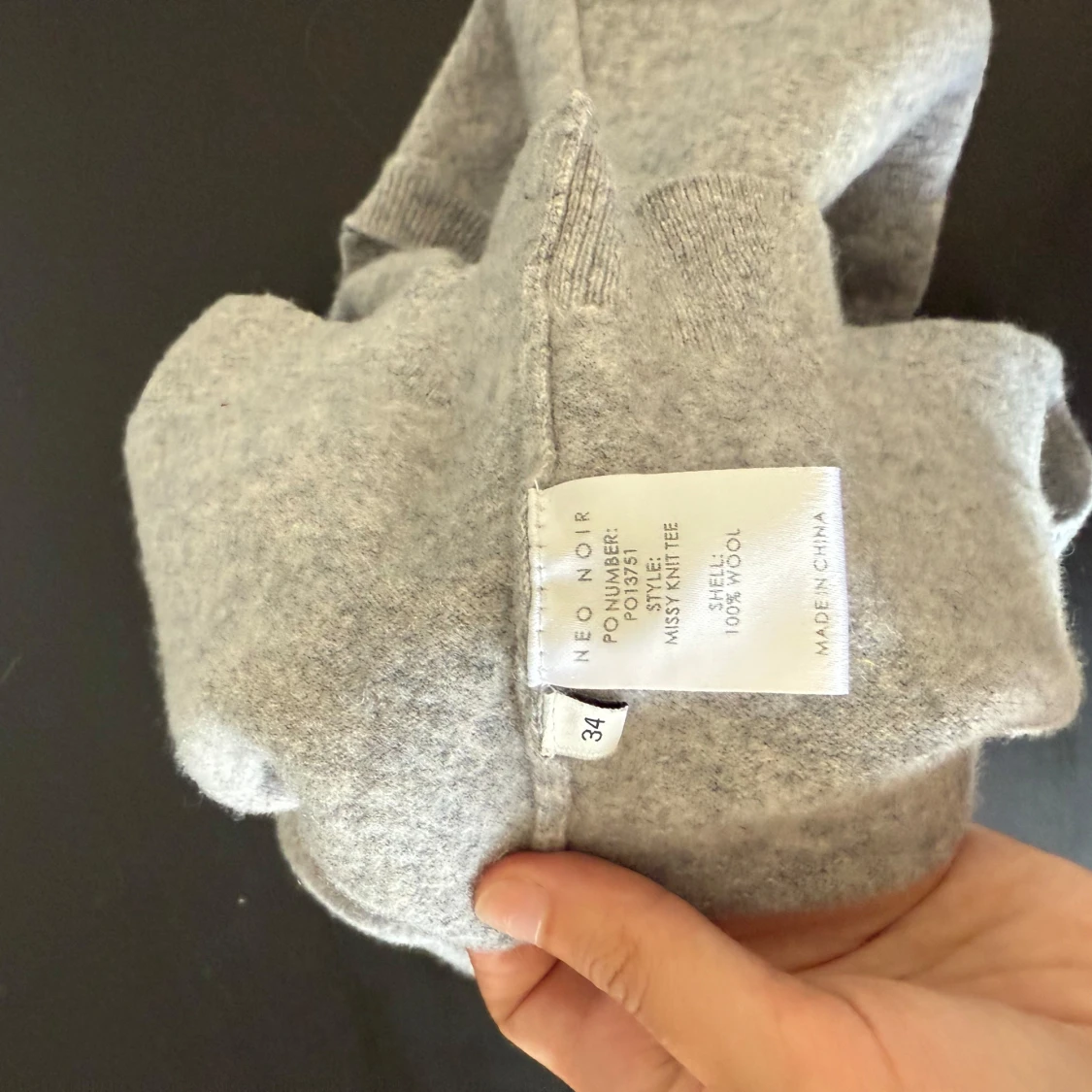 Grå stickad kortärmad tröja Neo Noir - 4