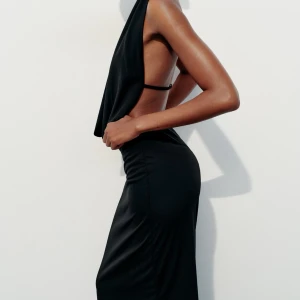 Klänning zara - Snygg klänning från zara, ny. Nypris 899