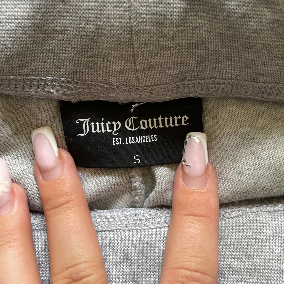 Grå Juicy Couture hoodie med dragkedja - 3