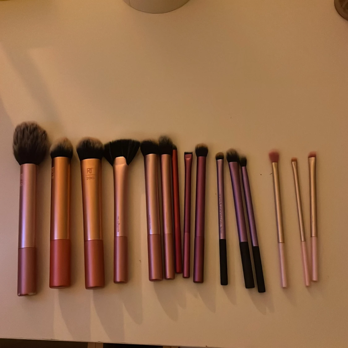 Resl techniques sminkborstar