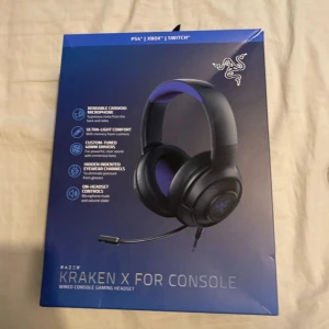 Razer Kraken X for console headset - Helt nya headset och oanvänd pga att jag köpt fel  Skickar med egen förpackning! Org pris ;- 800