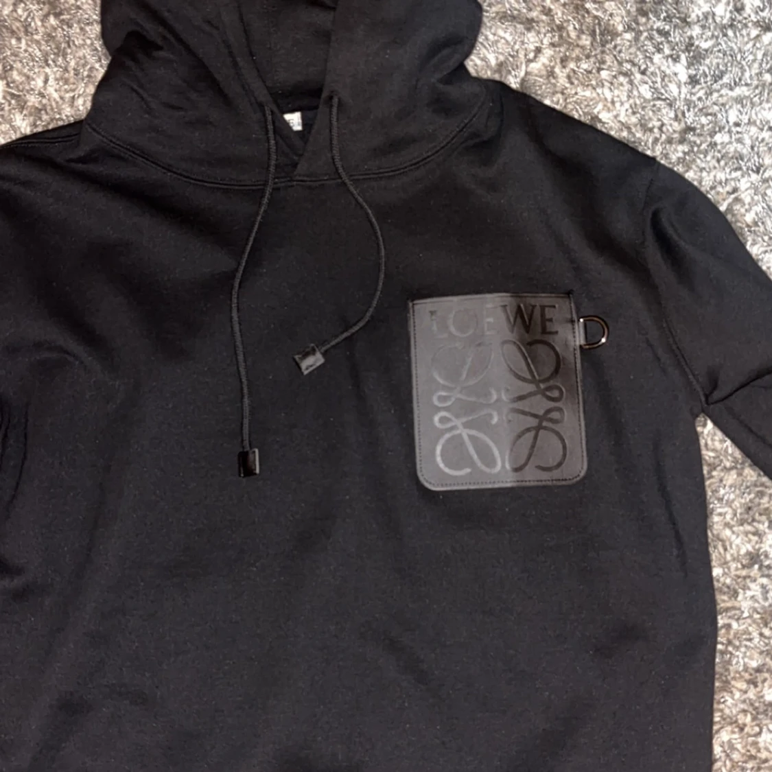 LOEWE hoodie oanvänd - 2