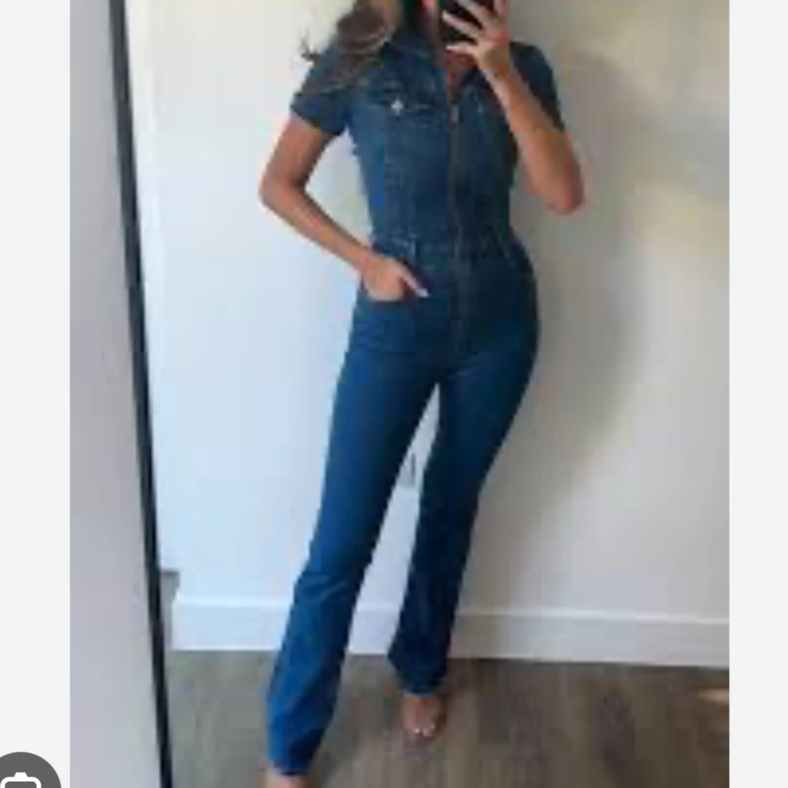 Mörkblå denim jumpsuit från Pull&Bear - 1