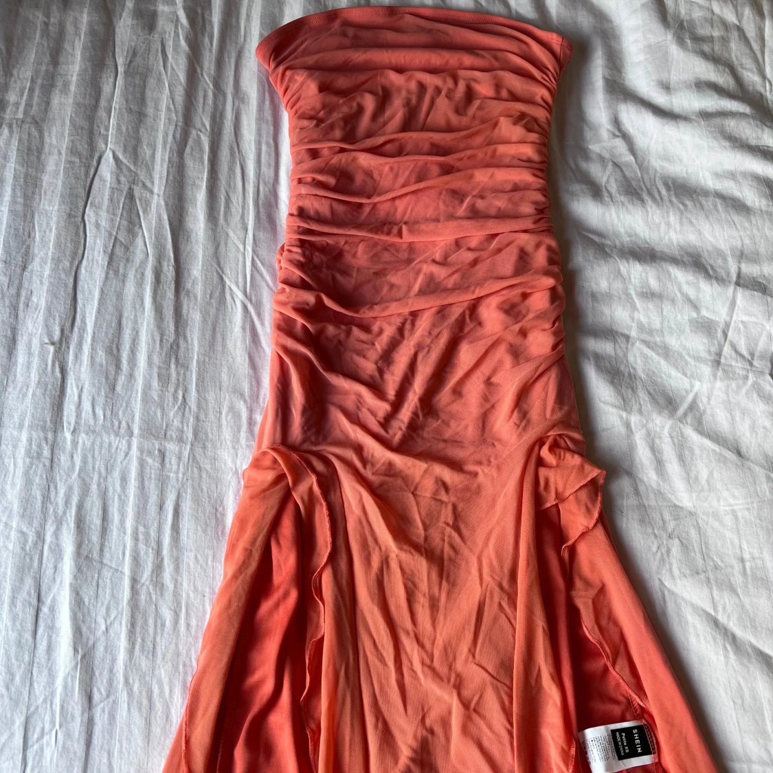  korall klänning från  - 1