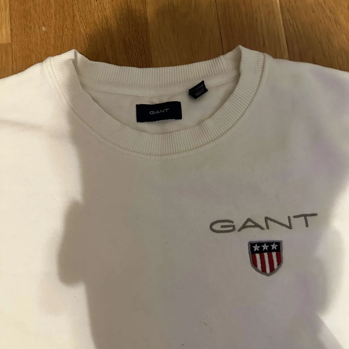 Vit sweatshirt från GANT - 1