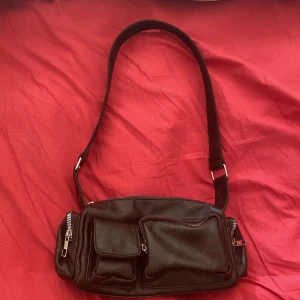 Boho axelväska  - Fin boho axelväska som tyvärr inte kommer till användning, är dock i jättebra skick 