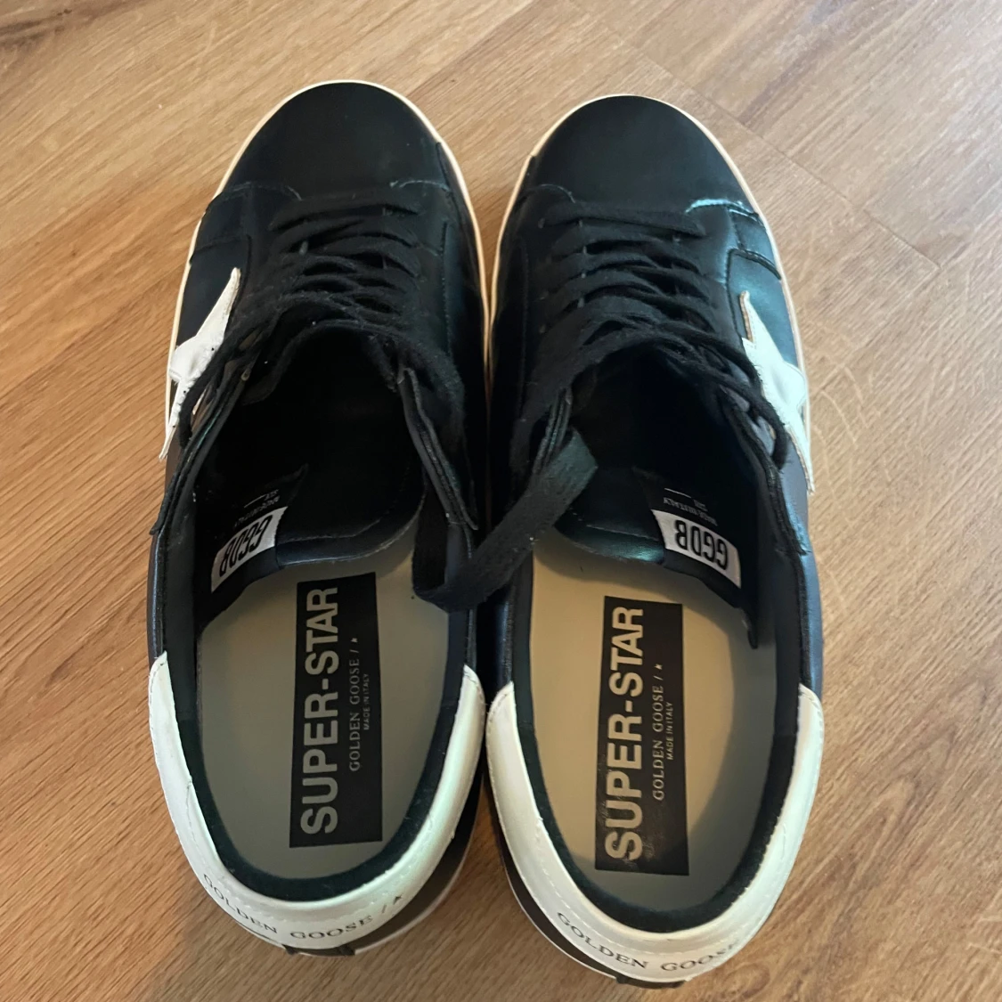 Golden Goose Super-Star svarta sneakers - 3