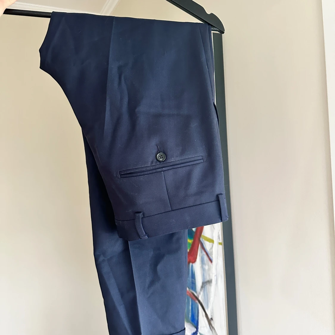 Mörkblå kostymbyxor Oscar Jacobson