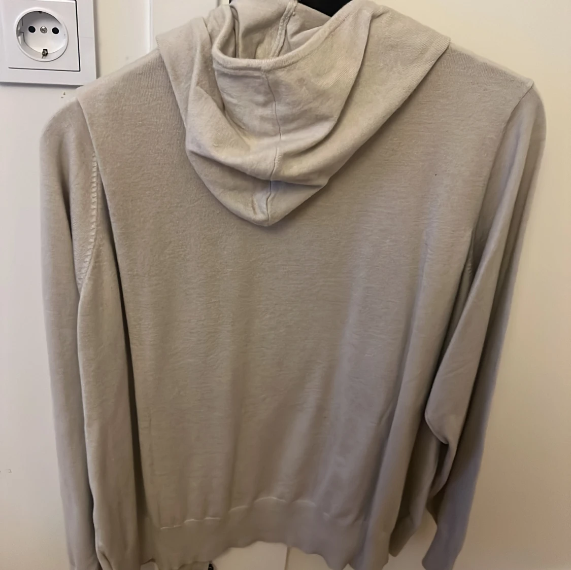 Beige hoodie från 157 i XL - 1