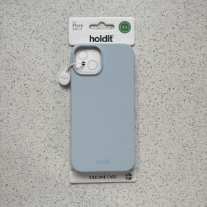 Holdit mobilskal iPhone 14/13 - Ljusblått mobilskal 💓Aldrig använt & köpte för 200kr