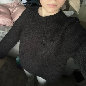 Svart kashmir tröja - Tröja i kashmir