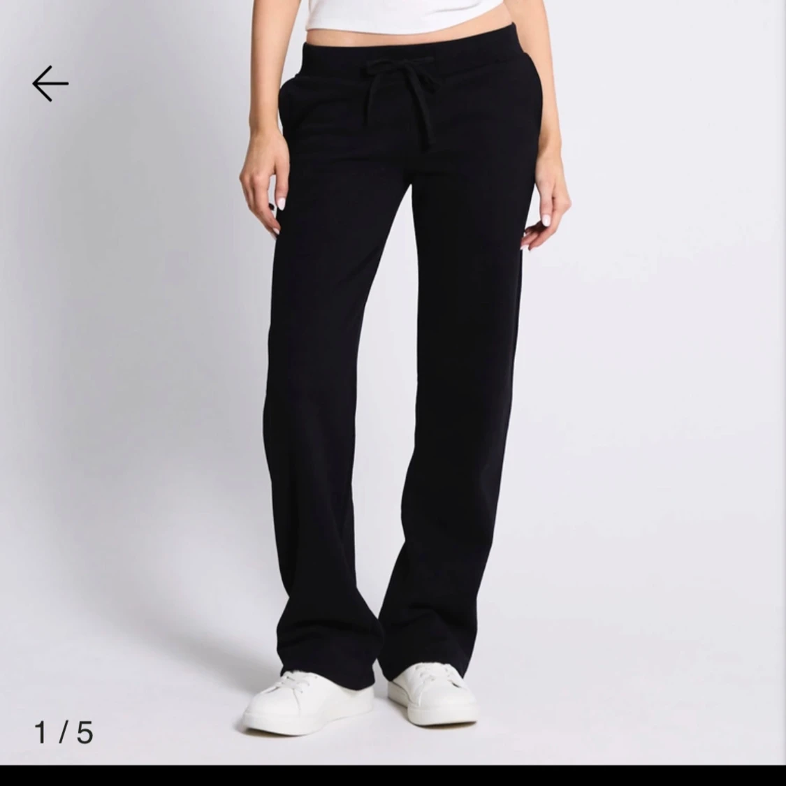 Gråa lågmidjade mjukisbyxor med snörning